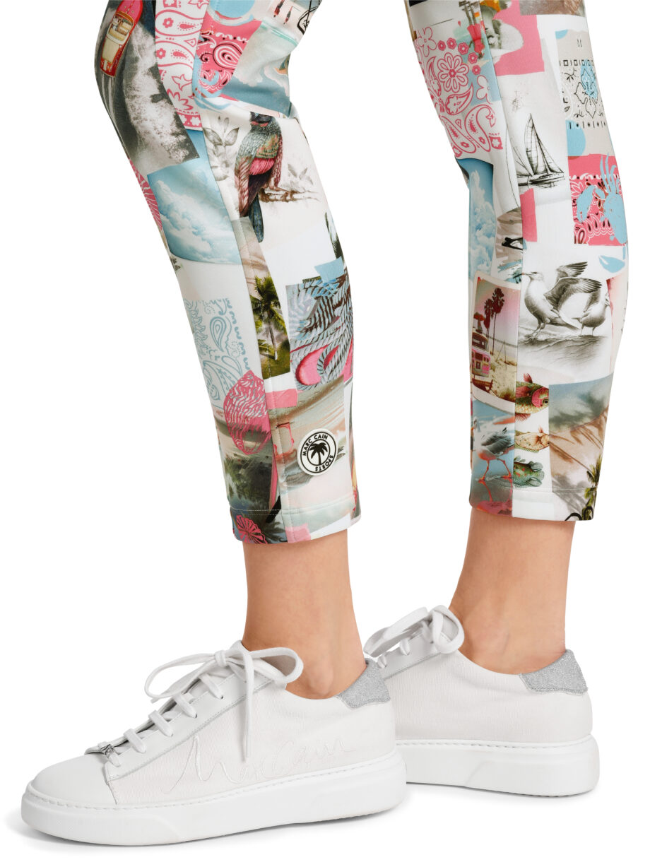 Marc Cain - Scuba Modell SOFIA mit Postkartenprint