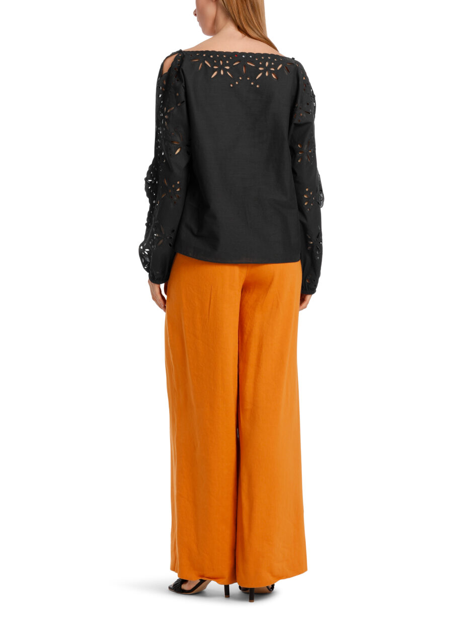 Marc Cain - Spitzenbluse in A-Shape