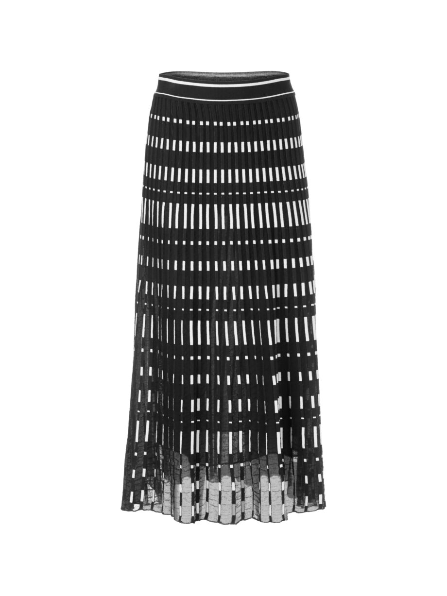 Marc Cain - Strickrock Knitted in Germany