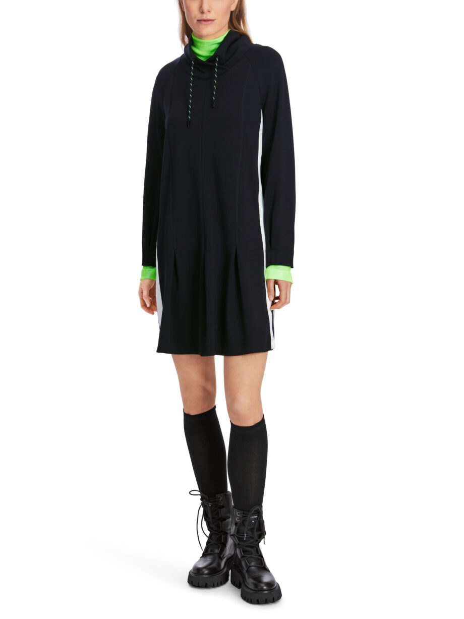 Marc Cain - Kurzes Kleid mit  Kellerfalten