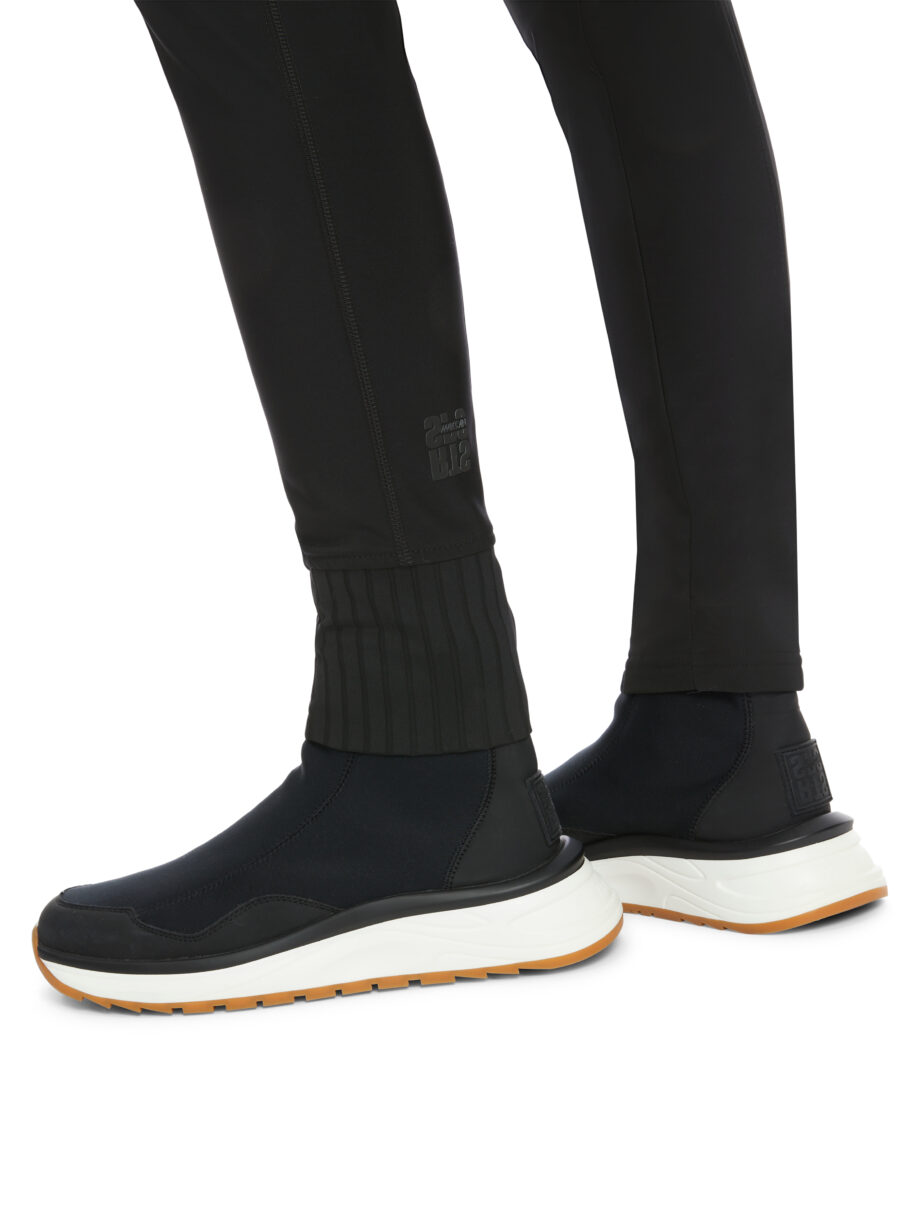 Marc Cain - Modell SINNAR im sportiven Slim Fit