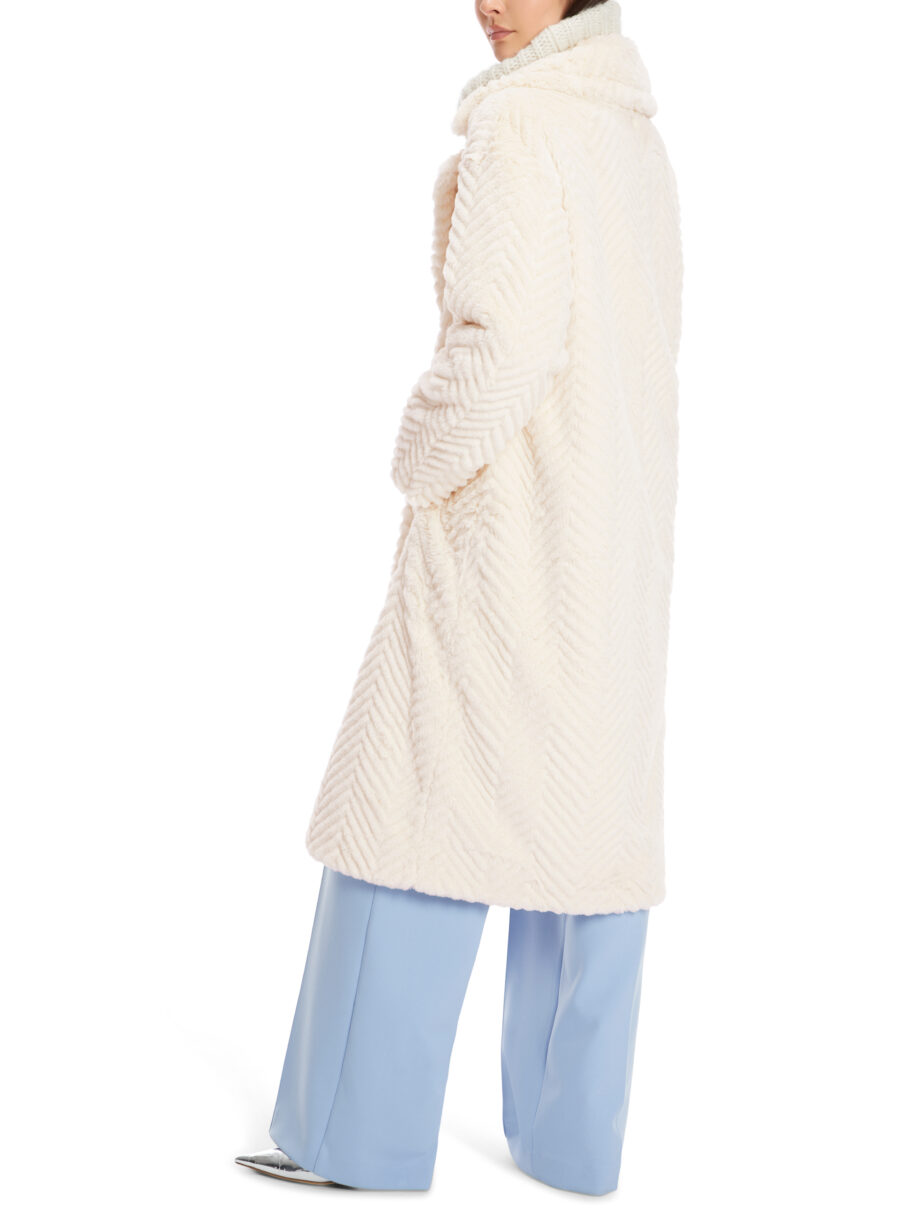 Marc Cain - Mantel aus Fun Fur in Fischgrat