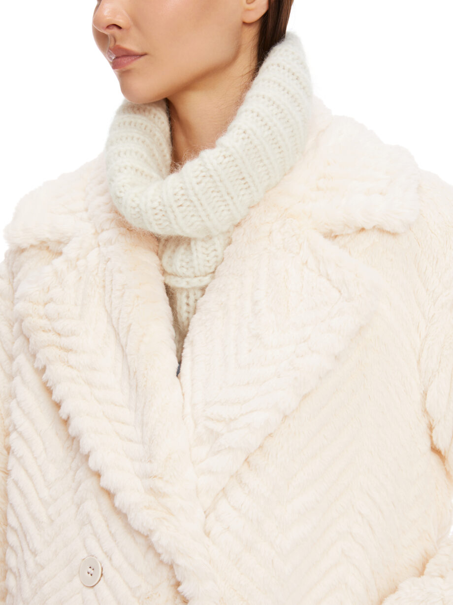 Marc Cain - Mantel aus Fun Fur in Fischgrat
