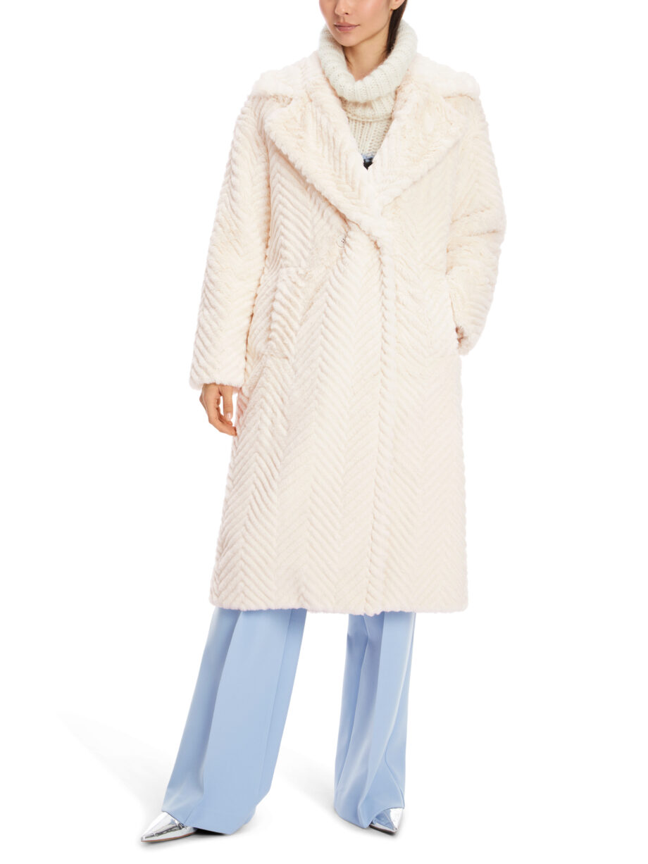Marc Cain - Mantel aus Fun Fur in Fischgrat