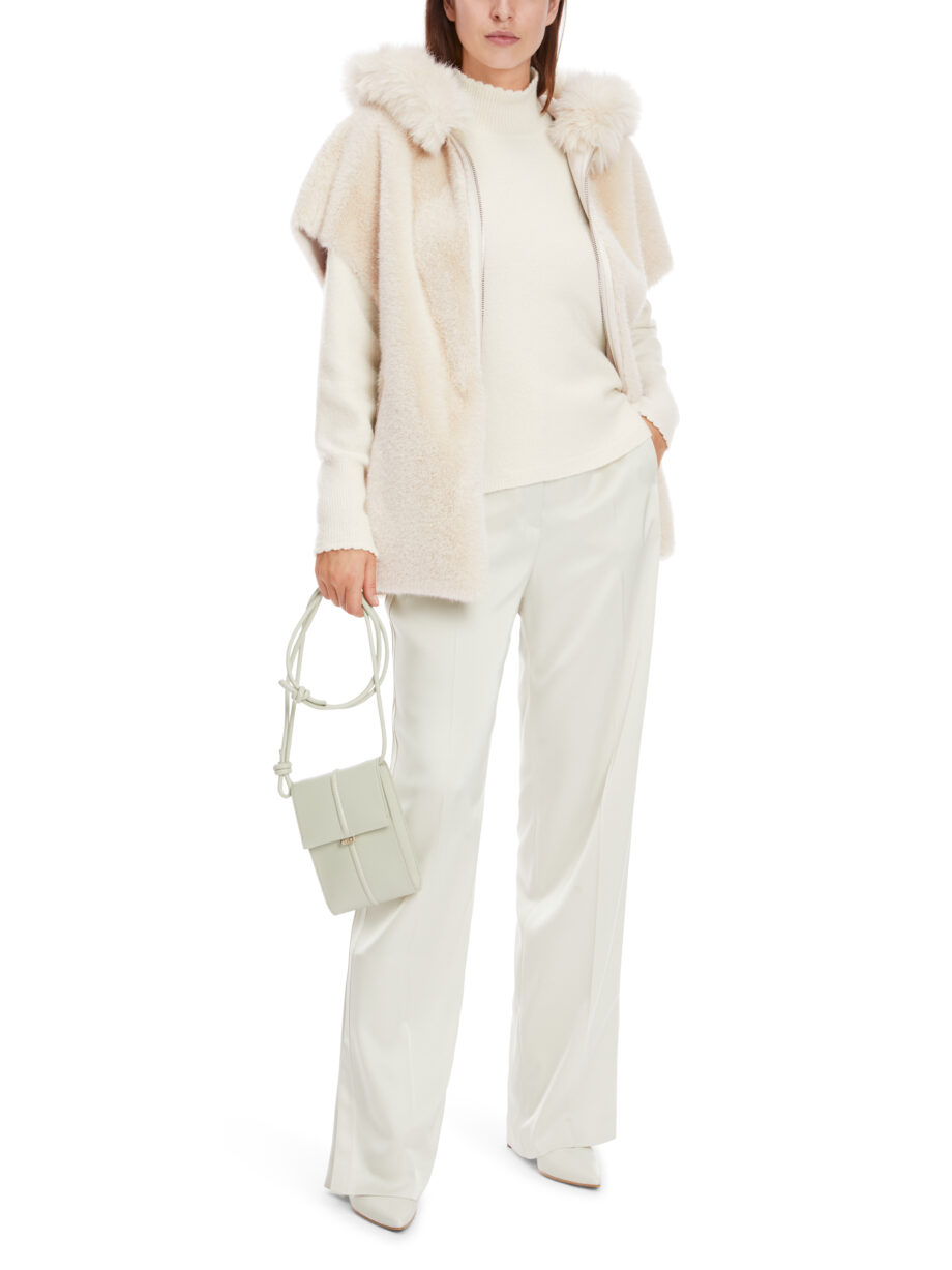 Marc Cain - Oversized Kapuzenweste aus Fun Fur