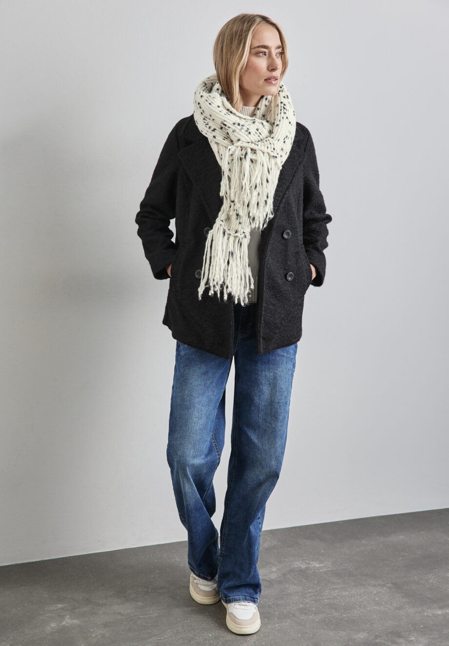 Street One - Langer Schal